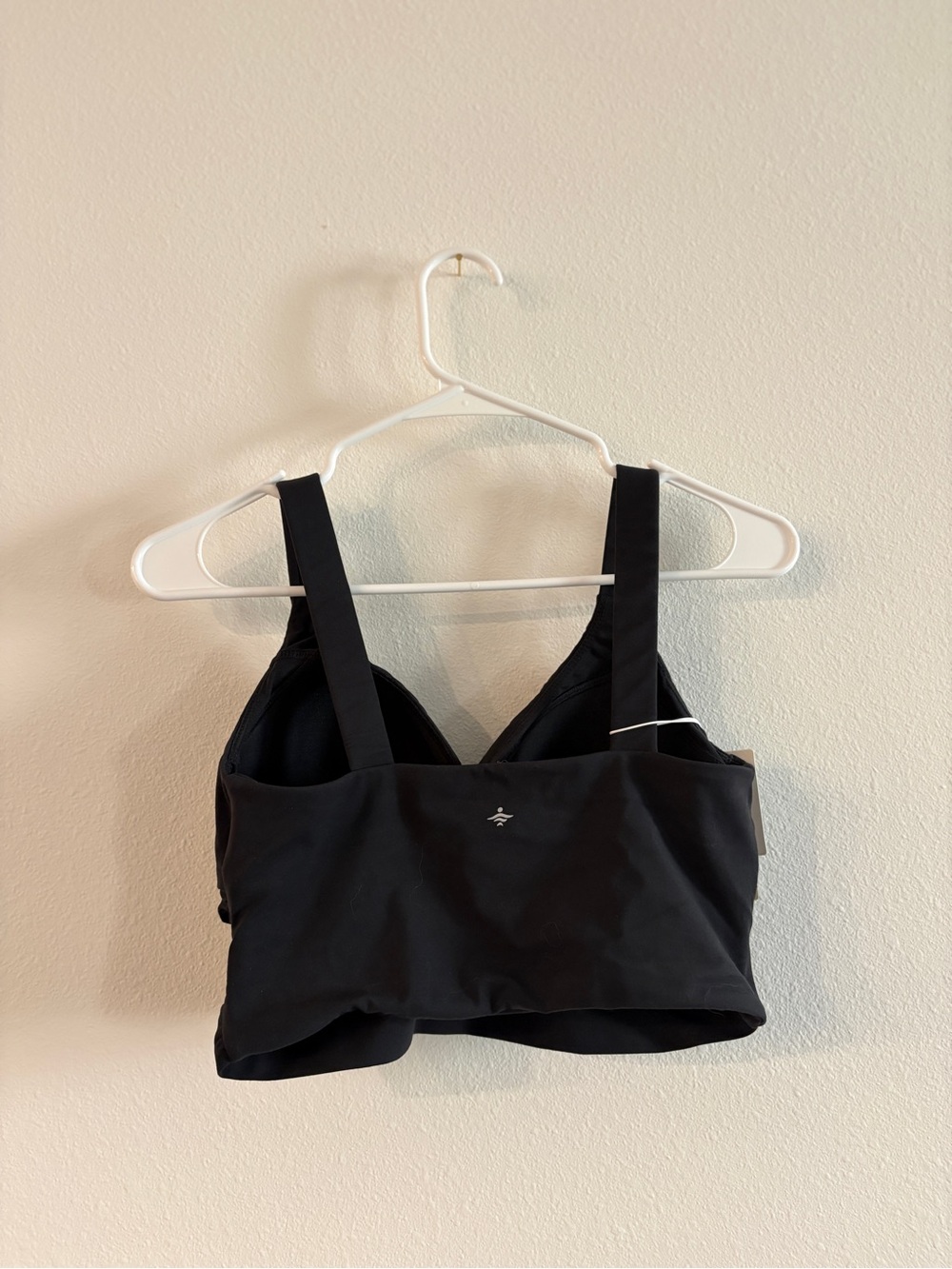 HALARA Twist-Front Longline Sports Bralette — Black - Picture 3 of 5